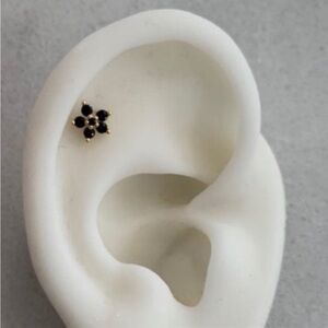 Gold Black Crystal Flower Small Cartilage Earring Brand New